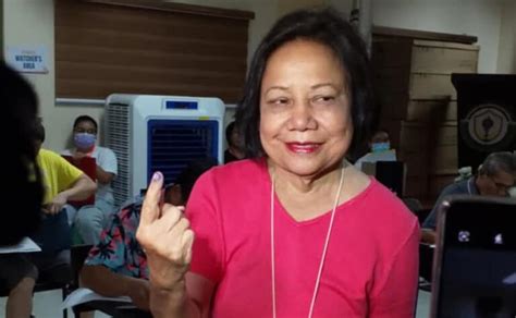 cynthia villar net worth.